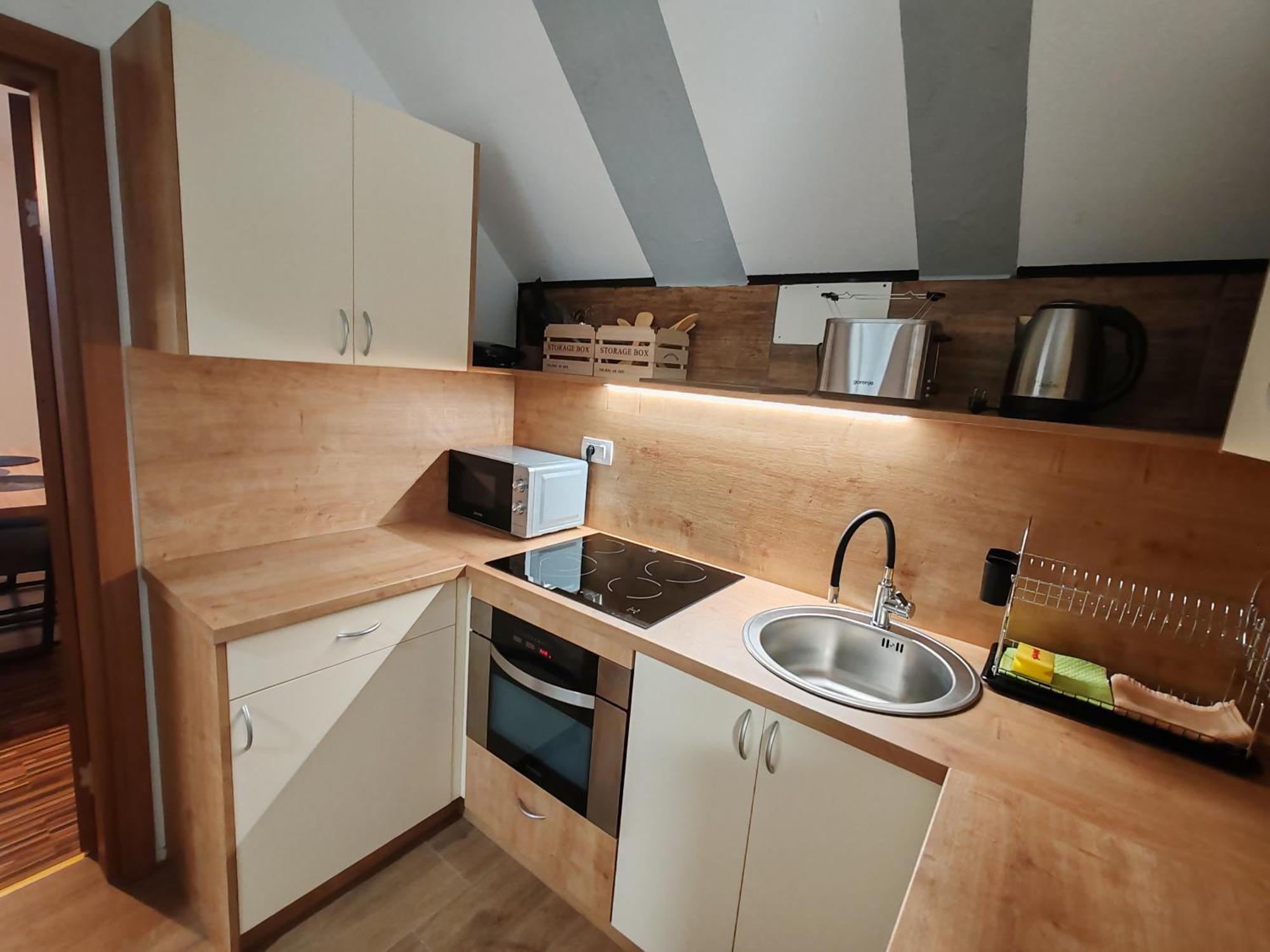 Zirovnica Apartments Malivojevic מראה חיצוני תמונה